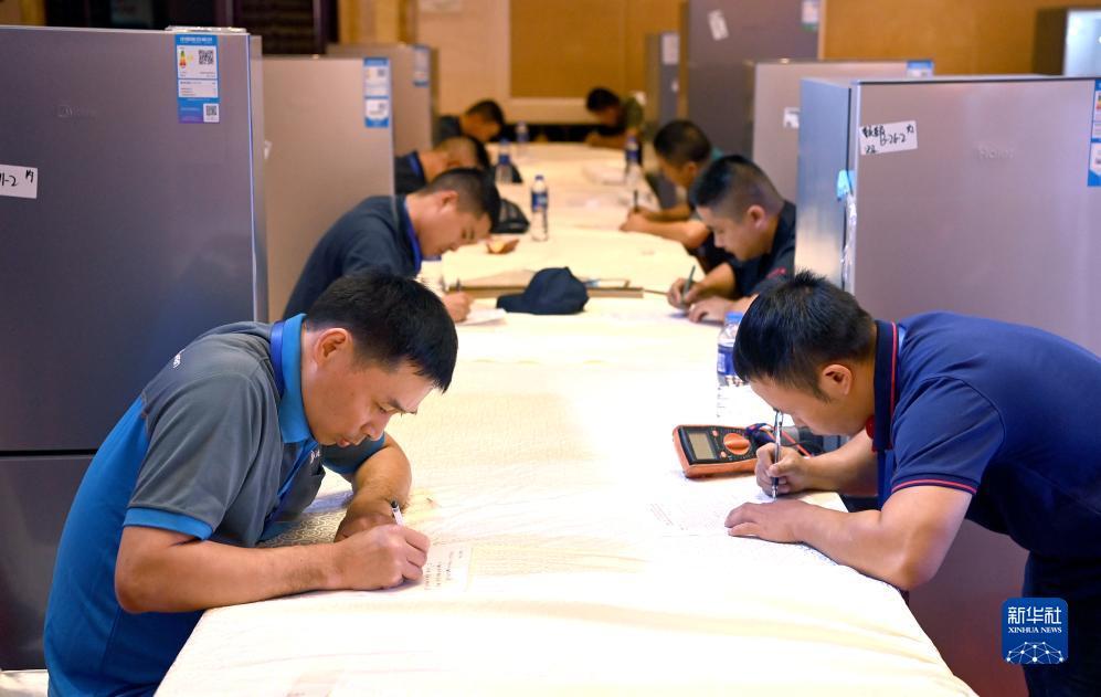 捕鱼游戏网页在线